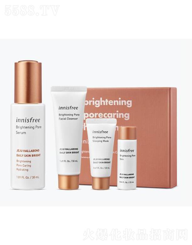 ������̫ƽ���Q(m��o)�����޹�˾����Ԋ�L(f��ng)����׼�(x��)�۾��A¶�����o(h��)�����b ����ƽ�����w���|(zh��)