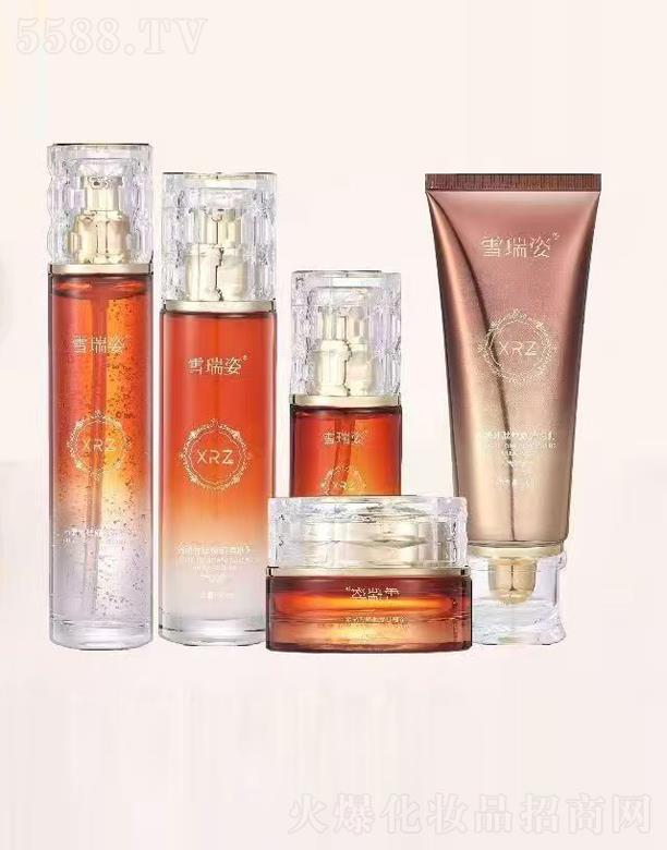 �V��ǧ�t���yƷ���޹�˾��ѩ���˹��׸��ğ���{(di��o)�w��