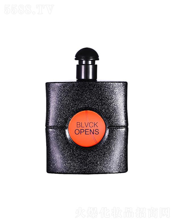 ���đ��˺ڿ���ˮ