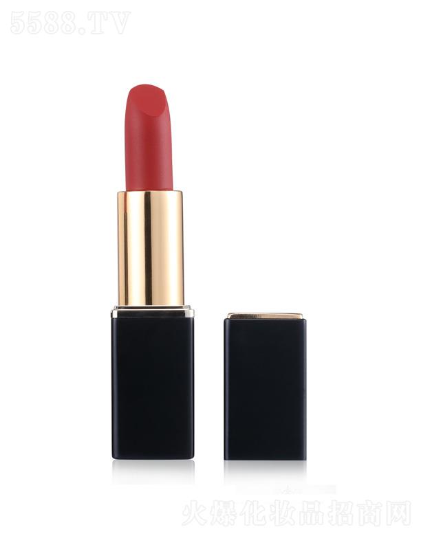 ���غ�ɫ���ܿڼt