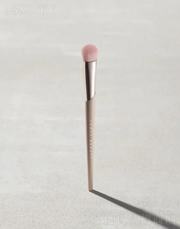 Fenty Beauty��覷�ˢ180 ָ�⼉����ˢ�^�ʴ_�ϊy