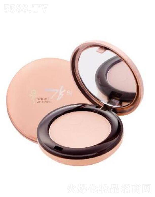 ������ɫ�������