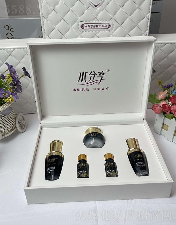 ˮ����ͿĨ���w��