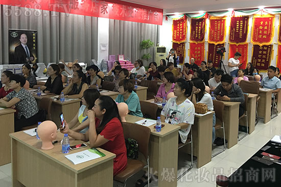 ����ؔ(c��i)��������(w��)��Ҽ��g(sh��)������(hu��)