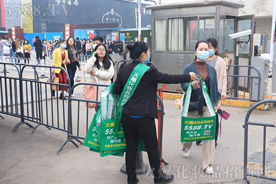 ��47�����݇�(gu��)�H���I(y��)���[��(hu��)ʢ���_(k��i)Ļ