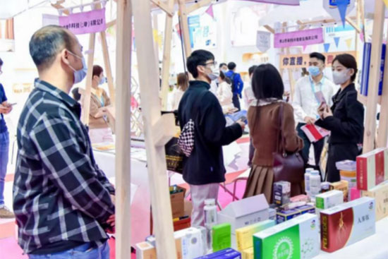 �V���������ڶ���