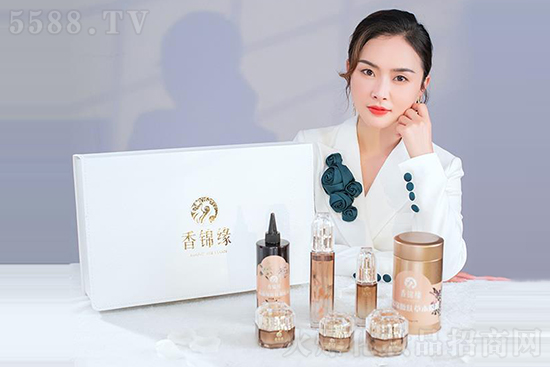 ���\���(y��ng)��Ĥ�׺�ϵ��