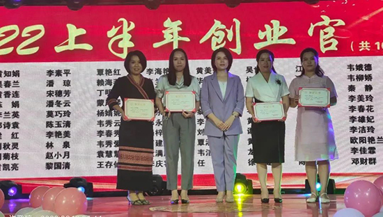 ���ϼ���������c��ֱ�����(d��ng)�A�M�Y(ji��)��