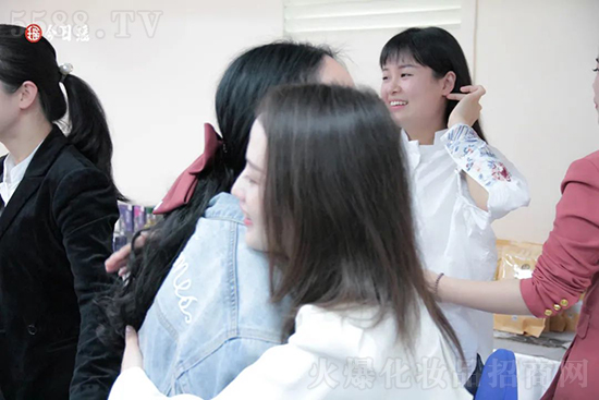 ���լ��������^���o(h��)�펟��(ji��)��ʽ����(d��ng)